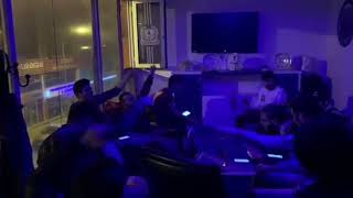 Son Daki̇ka Tayfa - En Güzel Yarınlara