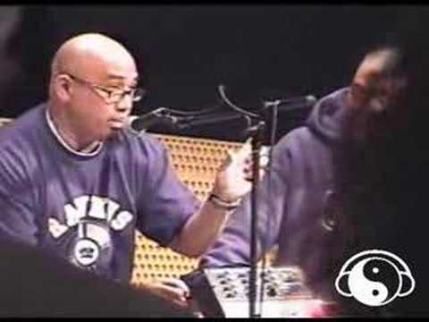 Beat Junkies Discuss Mixers, Turntables and Records