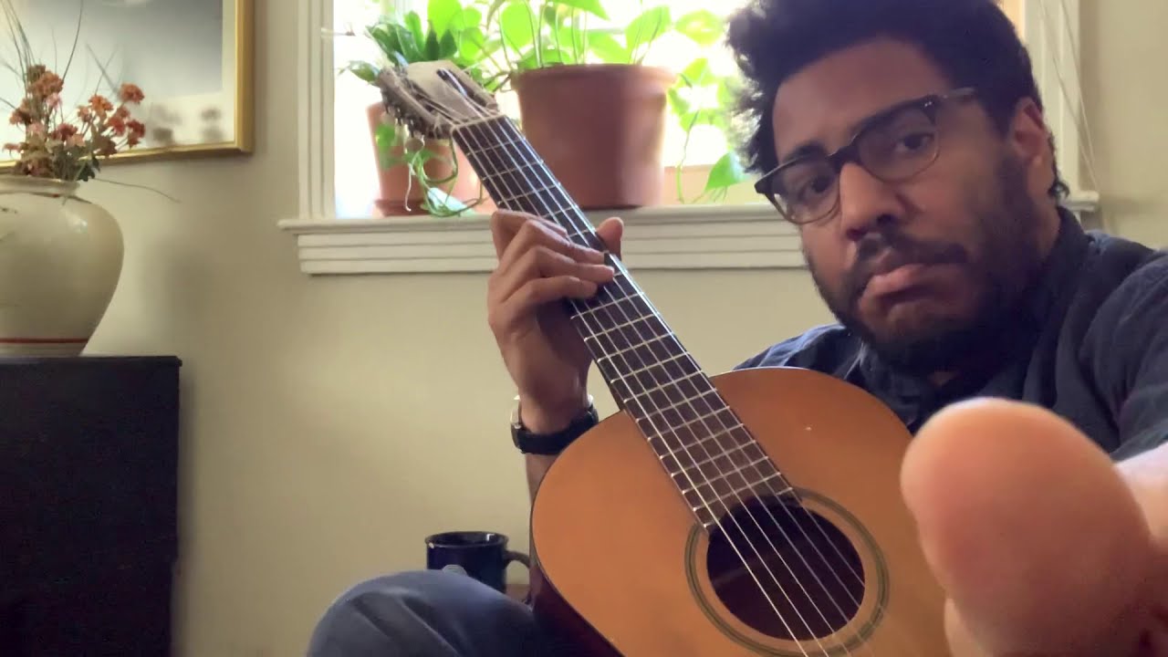 "libro take a little tiny video of you playing that guitar plz"