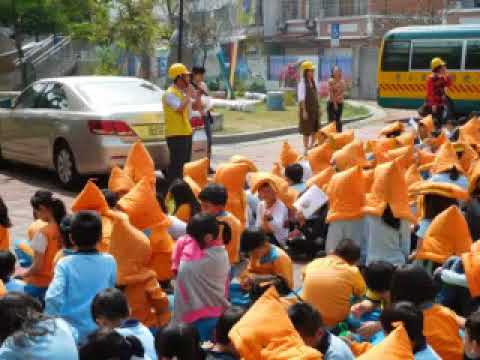 105學年下學期避難演練(地震及人為災害)嘉義市北園國小