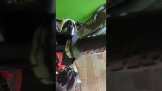 O Que Fazer O Punho Da Minha Moto Esta Rodando Segura Essa Dica.