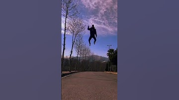 How to create this insane jump effect with your phone | Superhero landing effect #vfx #capcut #thor