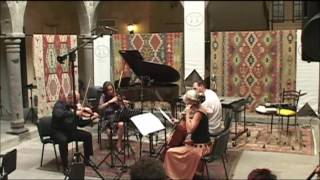 Kla Keyifler Orhan Ahıskal - 1. Keman Beril Sun - 2. Keman Meriç Esen - Viola Heidi - Viyolonsel