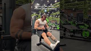 Pulley in cifosi 🦅 dorsali: scapole abdotte+depresse, lat spread, gomito al fianco 🎯