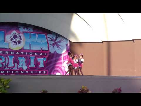 Maui cheer babes level 4 stunting group (: