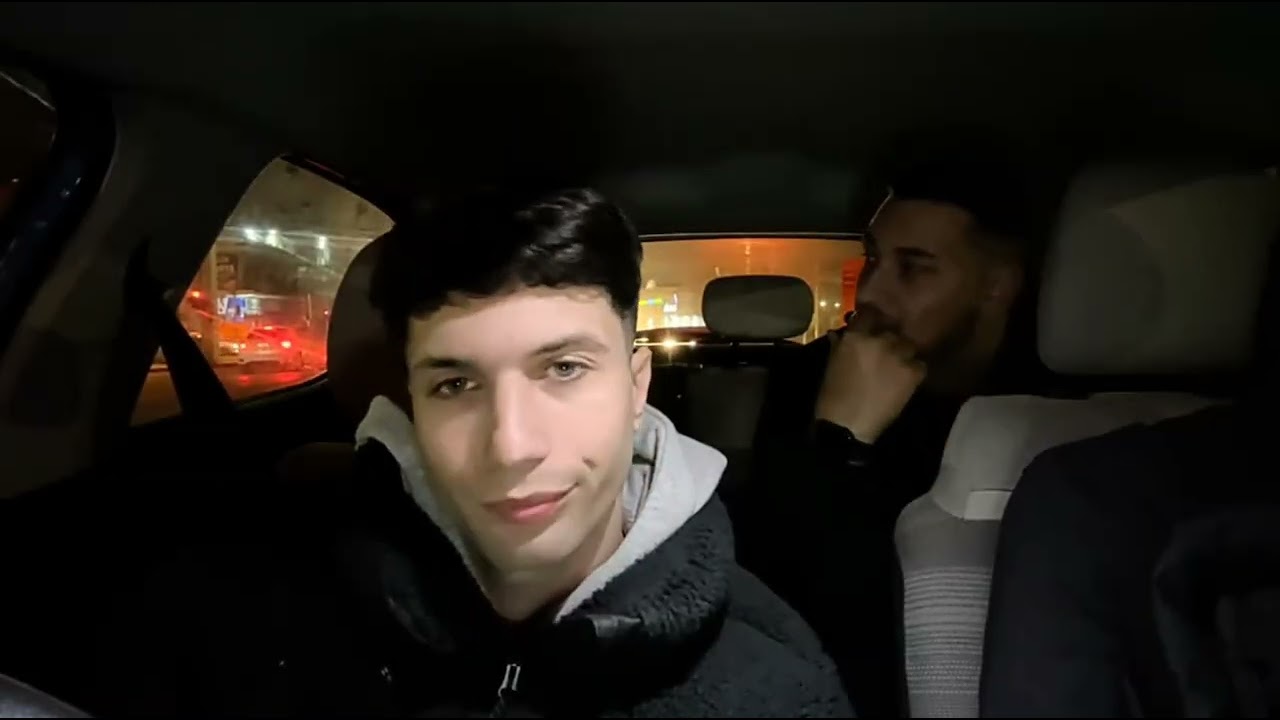 Ιωάννης Αεράκης κάνει φάρσα στο ΕΚΑΒ προσποιούμενος τον πρεζομένο Βαγγέλη Φουντούκα