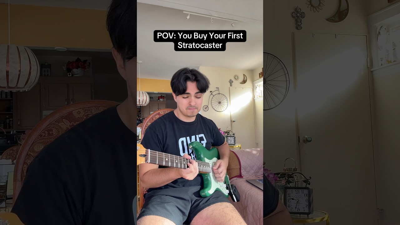 POV: Вы покупаете свой первый Stratocaster 🎸
