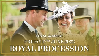 The Duke and Duchess of Cambridge lead the Royal Procession at #RoyalAscot 2022