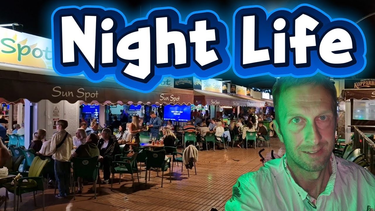 Ночное время в торговом центре Пуэрто-Рико