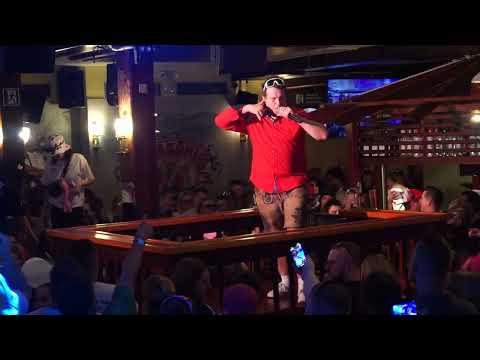 Mallorca Bierkönig Closing 2025 Tobee live mit Bella Napoli