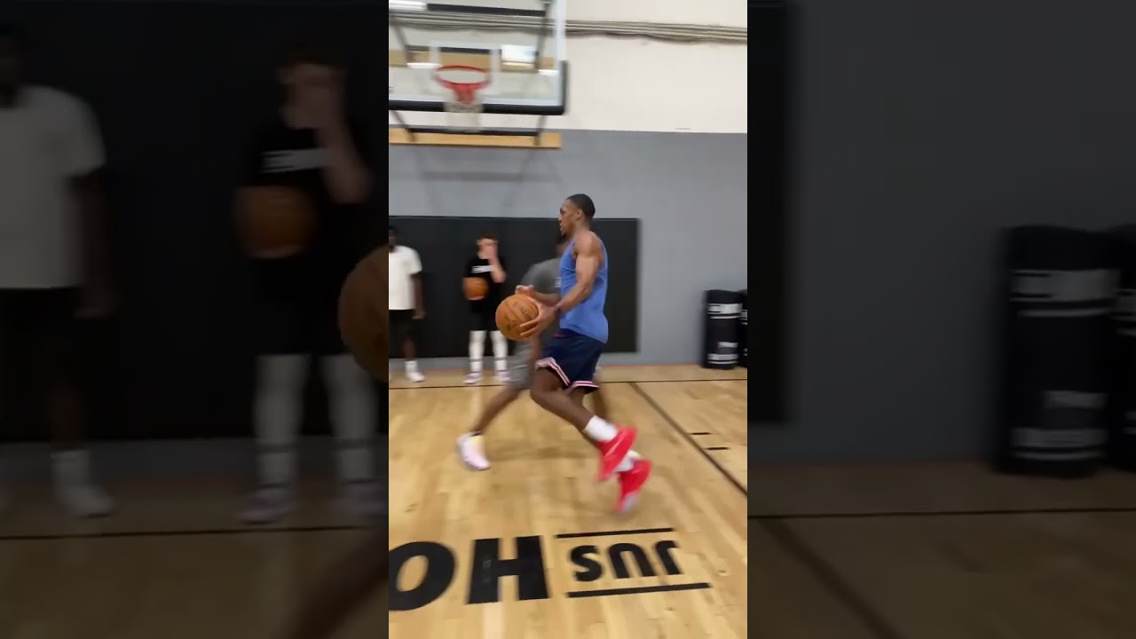 Rajon Rondo’s layup package is CRAZY😳😳😳 #jushoop #shorts - YouTube