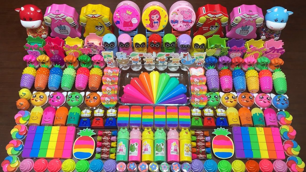 SATISFYING GLITTER AND CLAY PIPING BAG | Mixing Random Things Into GLOSSY Slime 