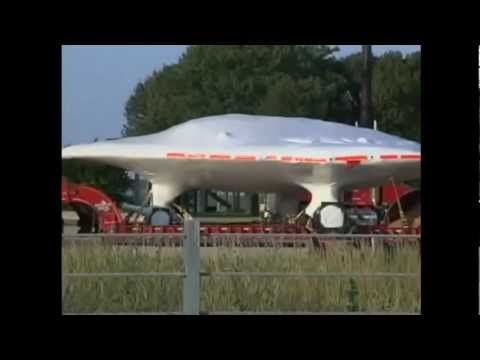 UFO Parked On Illinois Highway (US) - June 10, 2012