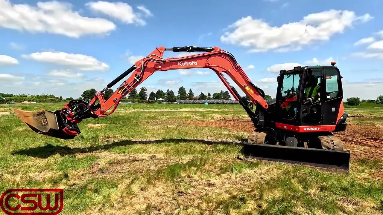 intro vid on the new kubota kx085-5🔥 - YouTube