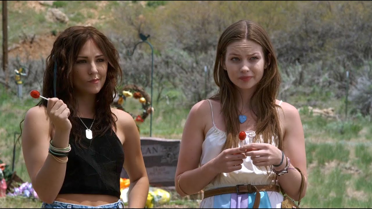 S. Darko (2009) - Sam and Corey meet a strange man | RetroMovies