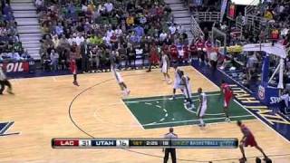 DeAndre Jordan Cleaning the Boards