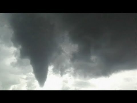 Film backdrop image for Italy: tornado near Milan injures 12 (2013)