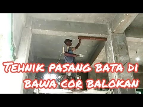 Video: Bagaimana Anda memasang gantungan balok pasangan bata?