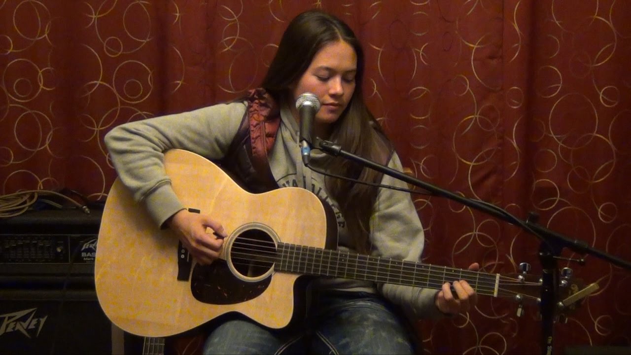 AJ Lee - Carolina In My Mind