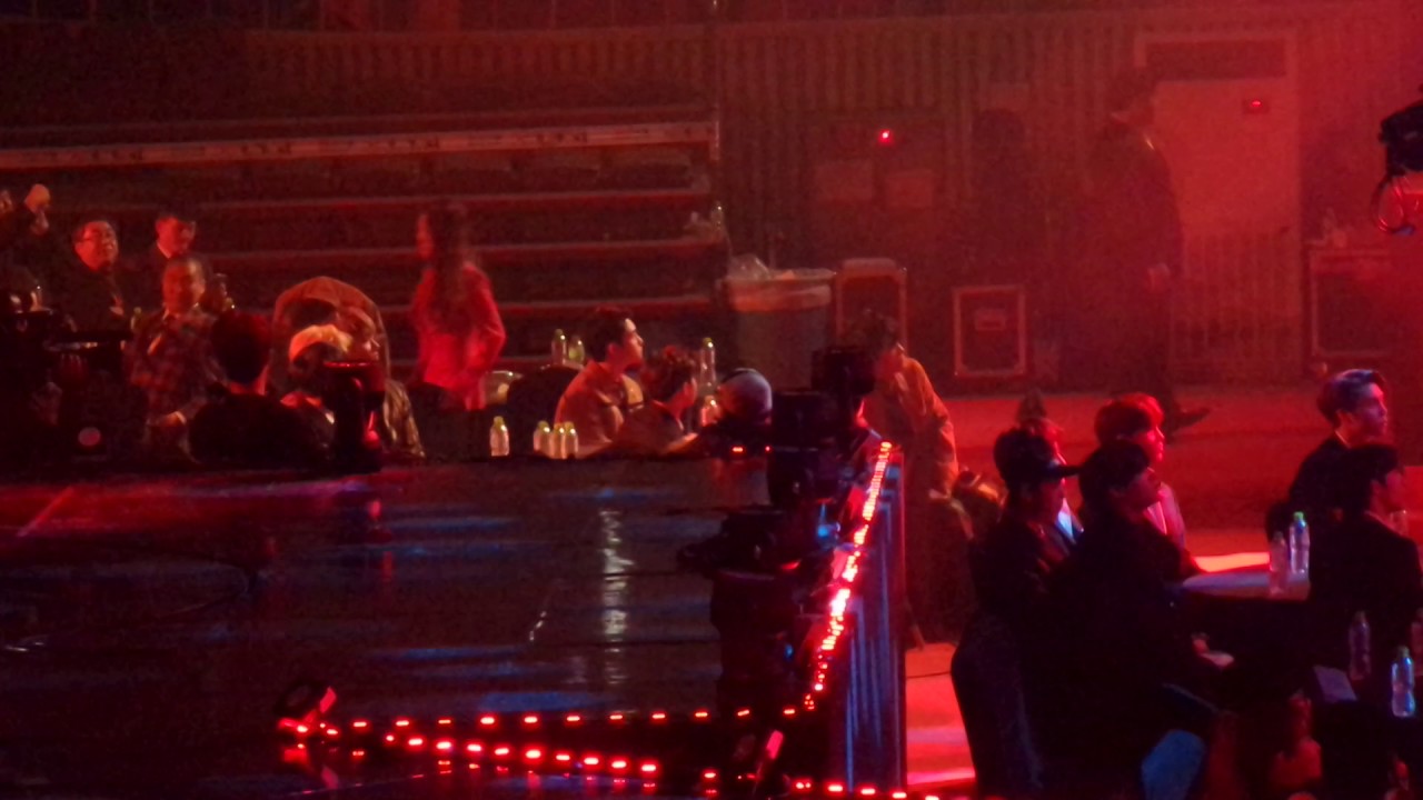 170222 가온차트 뮤직어워드 엑소 딘 감상