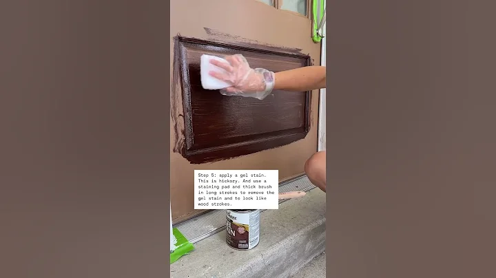 How To: Faux Wood Stained Door  #diyhomeprojects