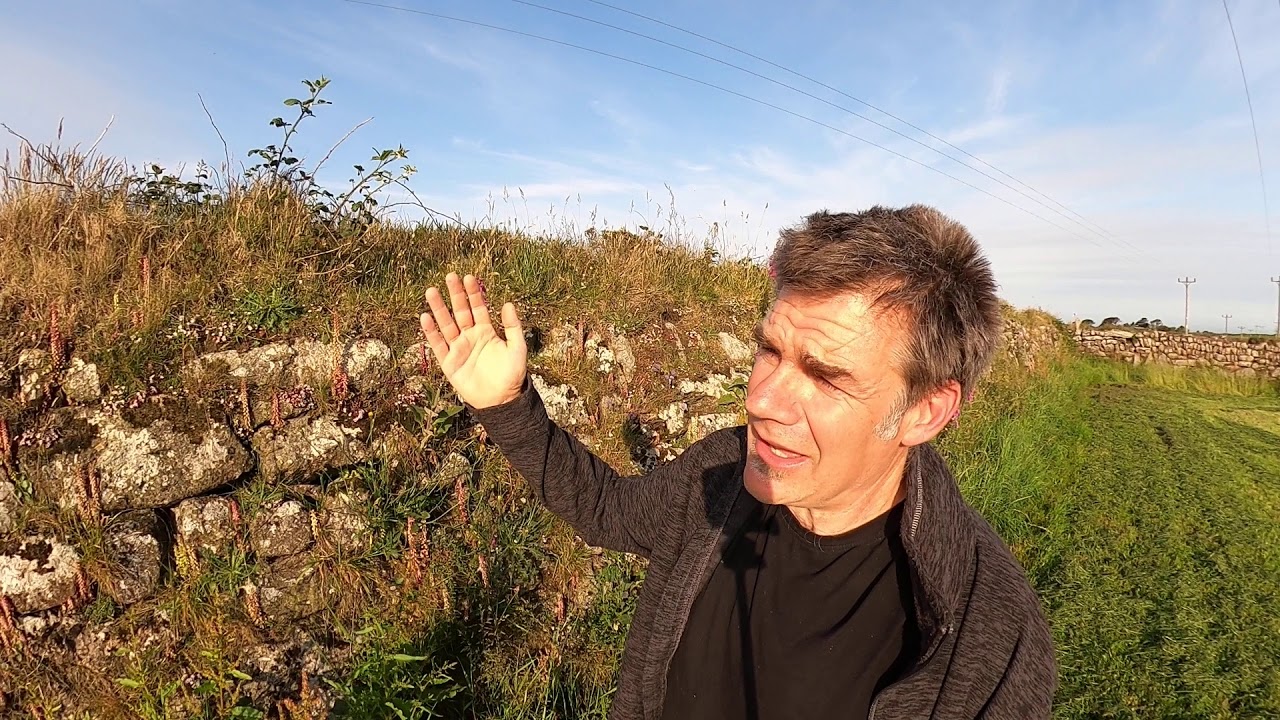 What is a Cornish Hedge?