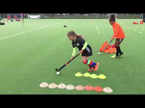 تمرينات متدرجه لمهارات هوكي الميدان