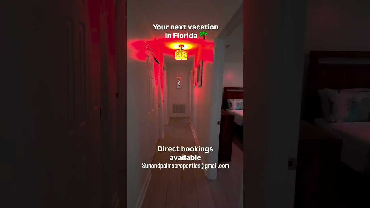 Your next vacation in Florida🌴⛱️ Walking distance to the beach.