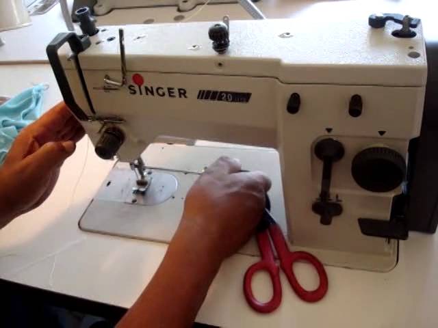 NEW Singer 20U-83 Zig Zag and Straight Stitch Sewing Machine Complete 