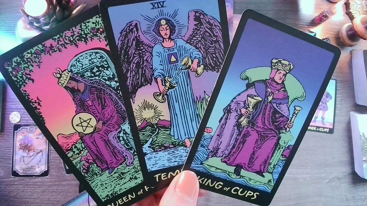 Водолей♒ Вы оба отложите свои разногласия в сторону...