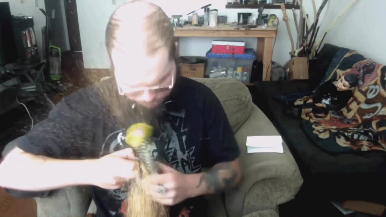 Snake Bones 19: Gifts & Gags