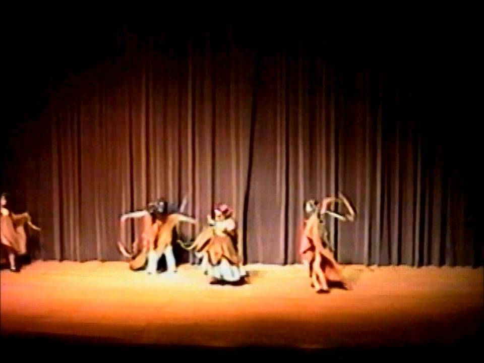 Snow White and the Seven Dwarfs DRAMA CLUB (parte 1) - YouTube