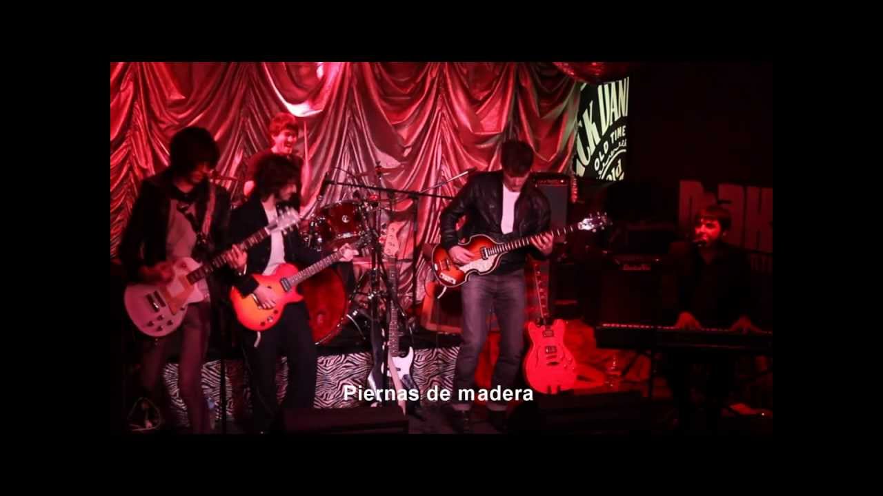 064 Caiomusic & Pablo Memi - Piernas de madera