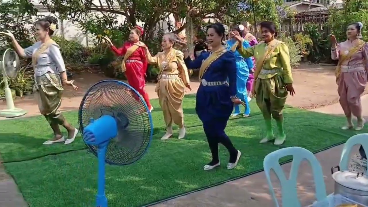 คณะพรนับพันเทวัญสถิตย์เพลงพระแม่ธรณี by ครูปุ๊ก