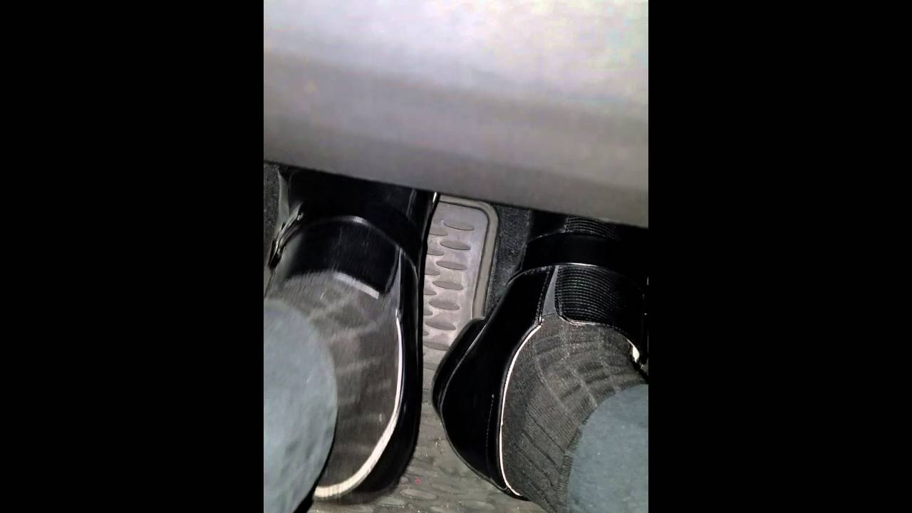 Subaru WRX 2015 Squeaky Clutch YouTube