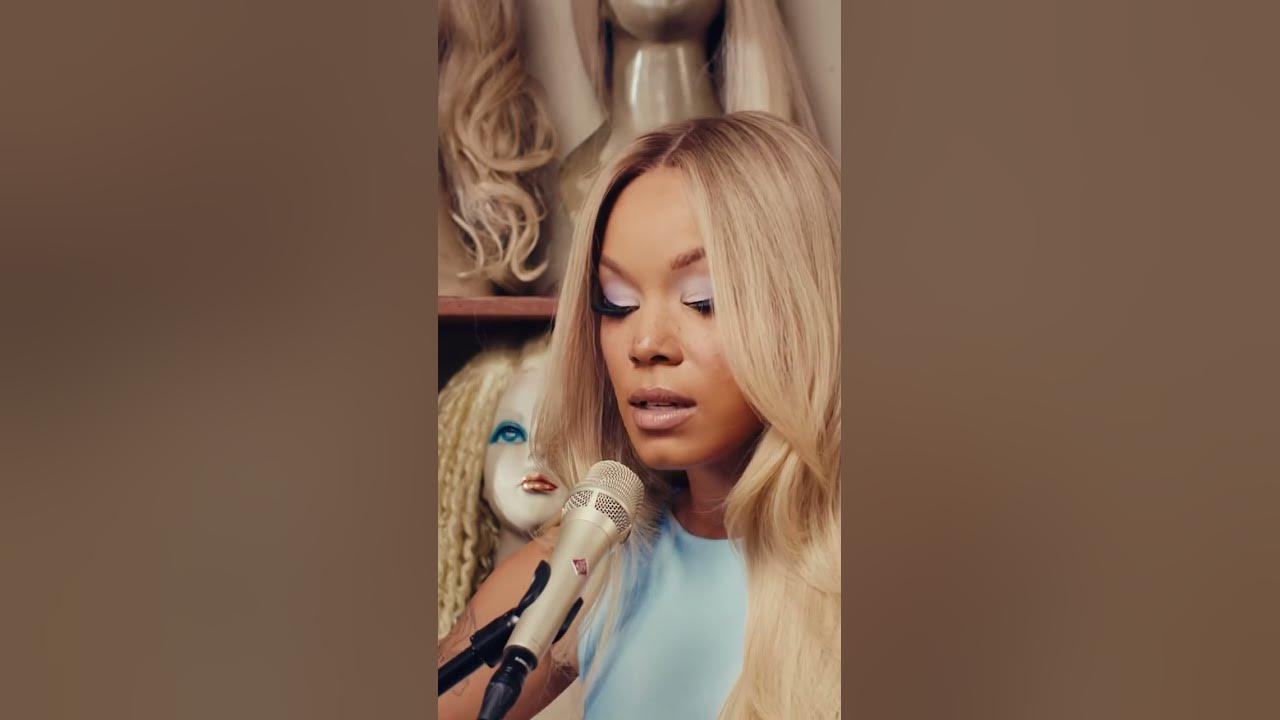 Going Blonde (Live from the Wig Shop) - Performing this was very special to me 🤍