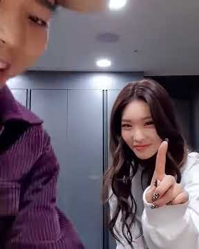 ZICO with CHUNG HA - Anysong Challenge