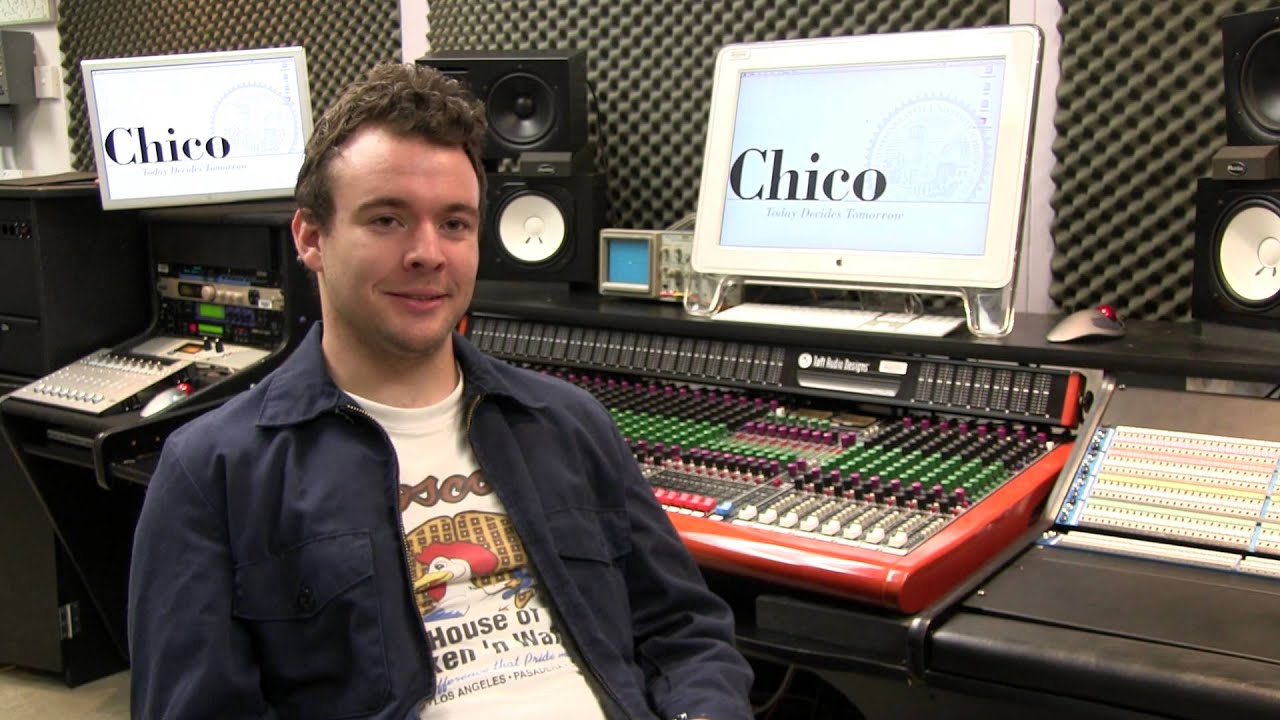 Sam May Winner of Chico Unplugged Fall 2013