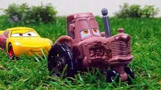 Cruz Ramirez Goes Tractor Tipping. Stop Motion Animation - Ladybird TV