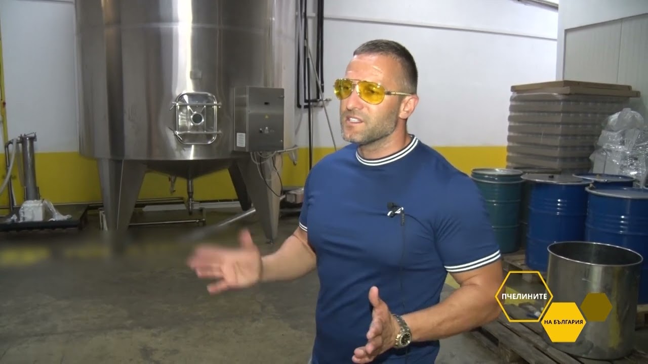 Пчелините на България: Как се управлява стопанство с над 6 хил. пчелни семейства