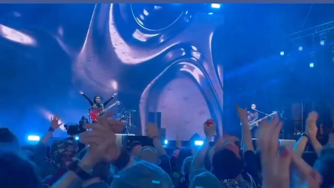 Dahsyatnya...VOB live di Glastonbury Festival 2024