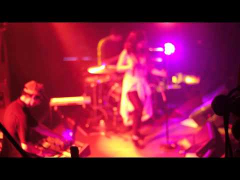 Class Actress  - Weekend  - Rapprocher LP
