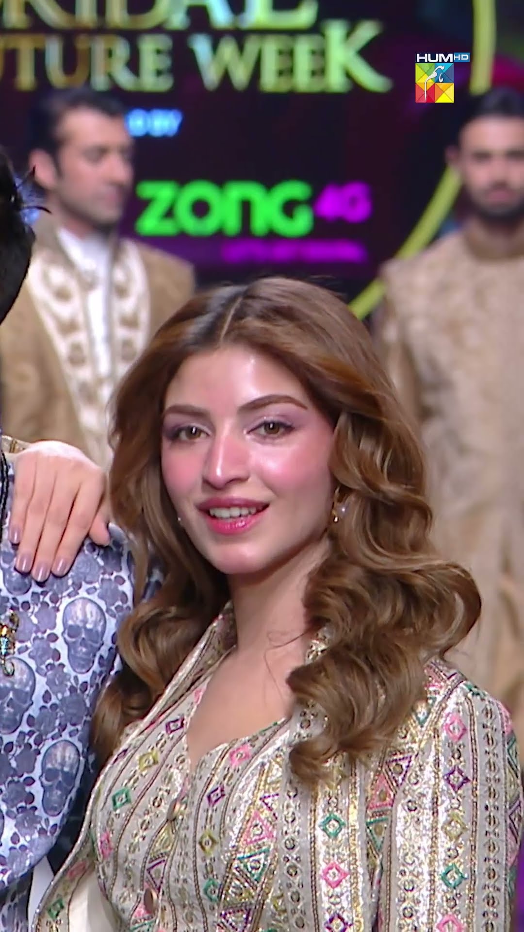 Talha Anjum And Kinza Hashmi Steal The Spotlight At The 22nd NEO HUM Bridal Couture Week. ?