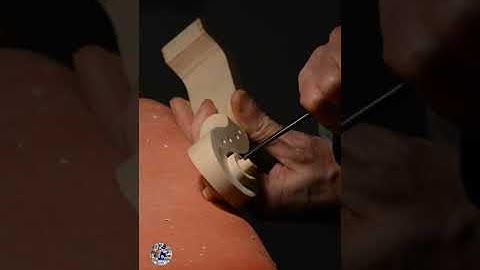 Violin scroll 6 Working on the second turn with gouge #shorts