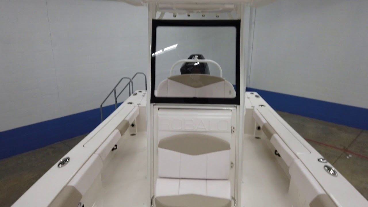 2020 Robalo 246 Cayman (Hern Marine)