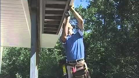 11 Installing Cantilvered Panels