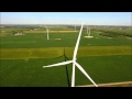 Flying Phantom 3 around wind turbines