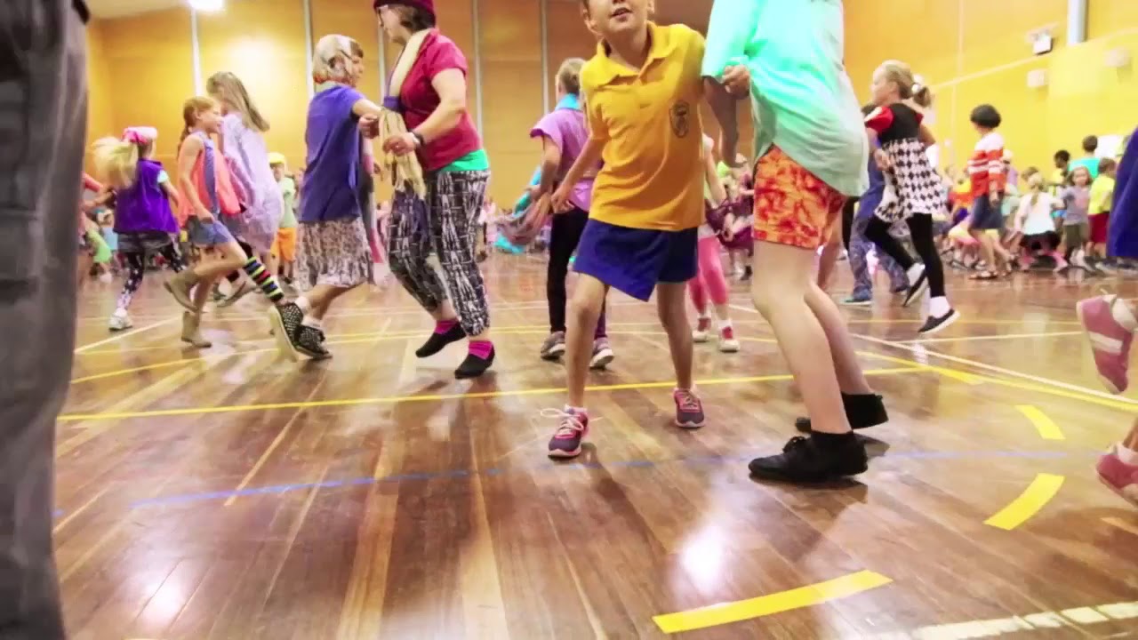 How To Dance To The Rattlin Bog Dance At Bungendore School YouTube how-to-dance-to-the-rattlin-bog-dance-at-bungendore-school-youtube