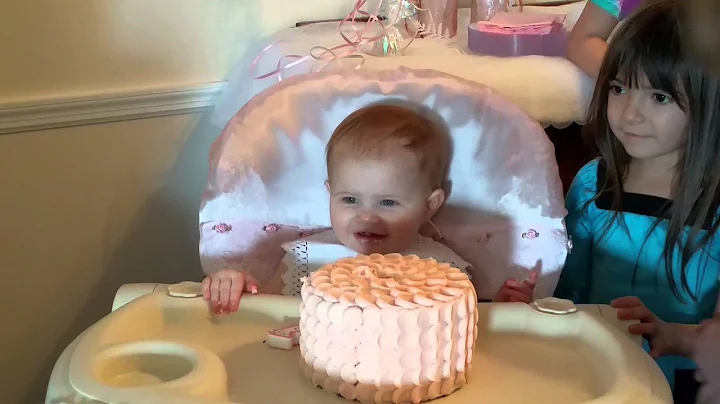 Lainey Elizabeth Gainey 1st Birthday