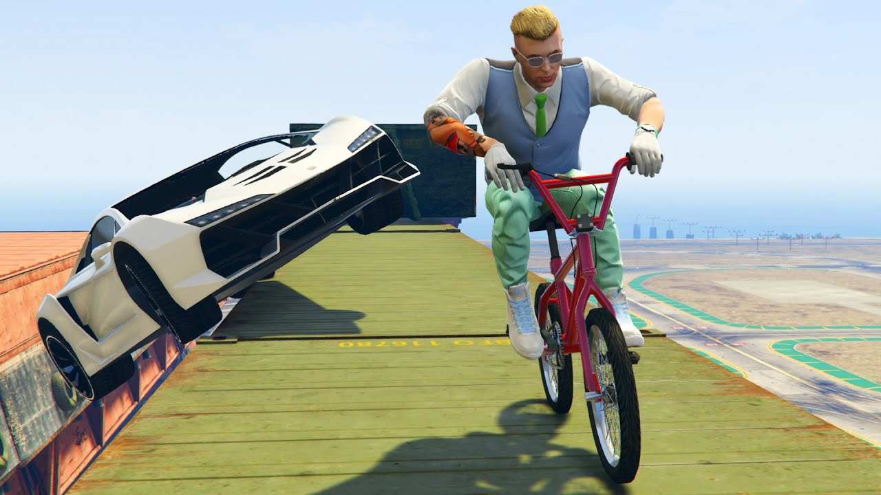 MINIJUEGO! CORRE O TE ATROPELLO CON BICICLETAS!! - GTA V ONLINE - YouTube